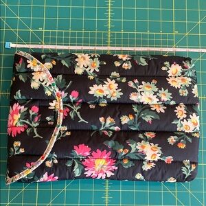BAGGU Black Floral Puffy Laptop Sleeve Case 13/14”